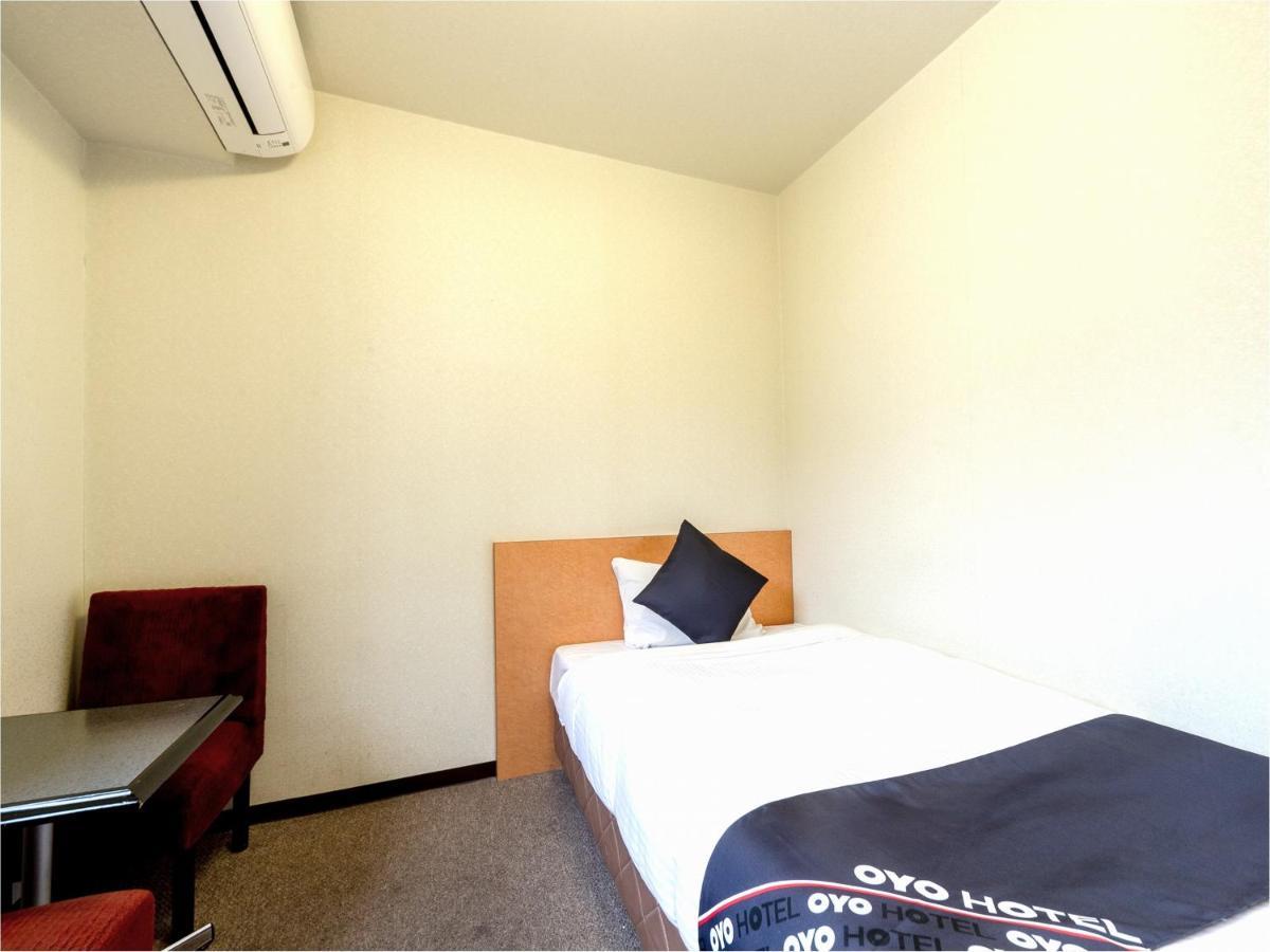 Business Hotel Yanagi Kitakyushu Kokura Εξωτερικό φωτογραφία